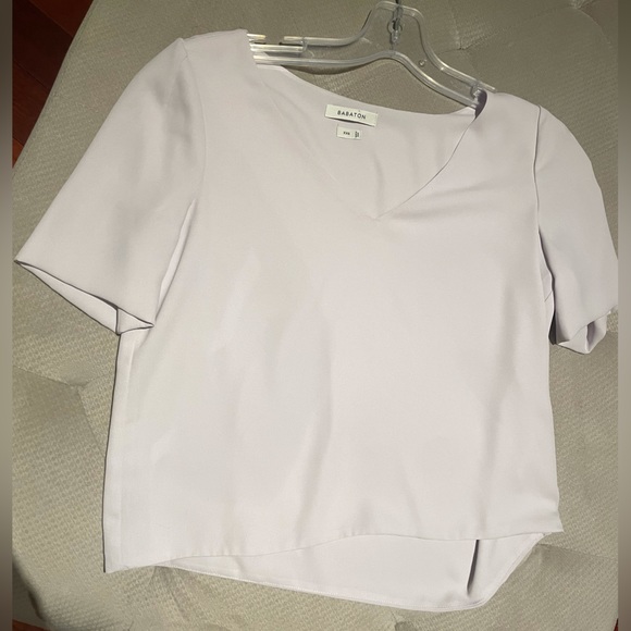 Aritzia Babaton Randy Top Lilac - Picture 2 of 2